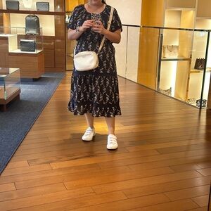 19 Cooper Navy Floral Midi Dress